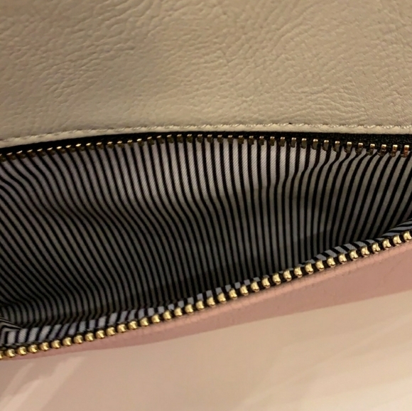 Beige "Color Block" Crossbody Bag - Picture 4 of 5